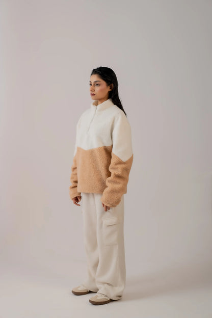 SHERPA FUR HALF ZIP WHITE & UPPER COFFEE